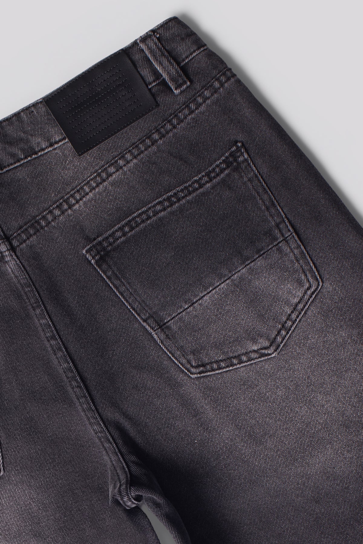 Dynasty Mid Black Short
