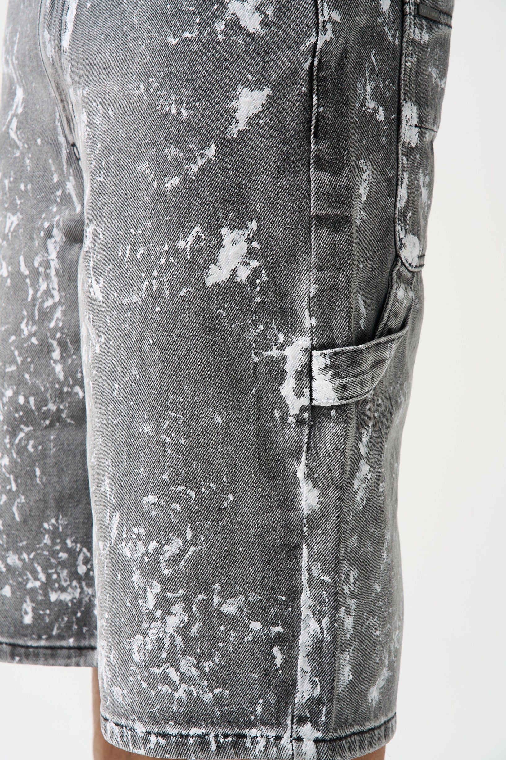 PINTURA Denim Shorts