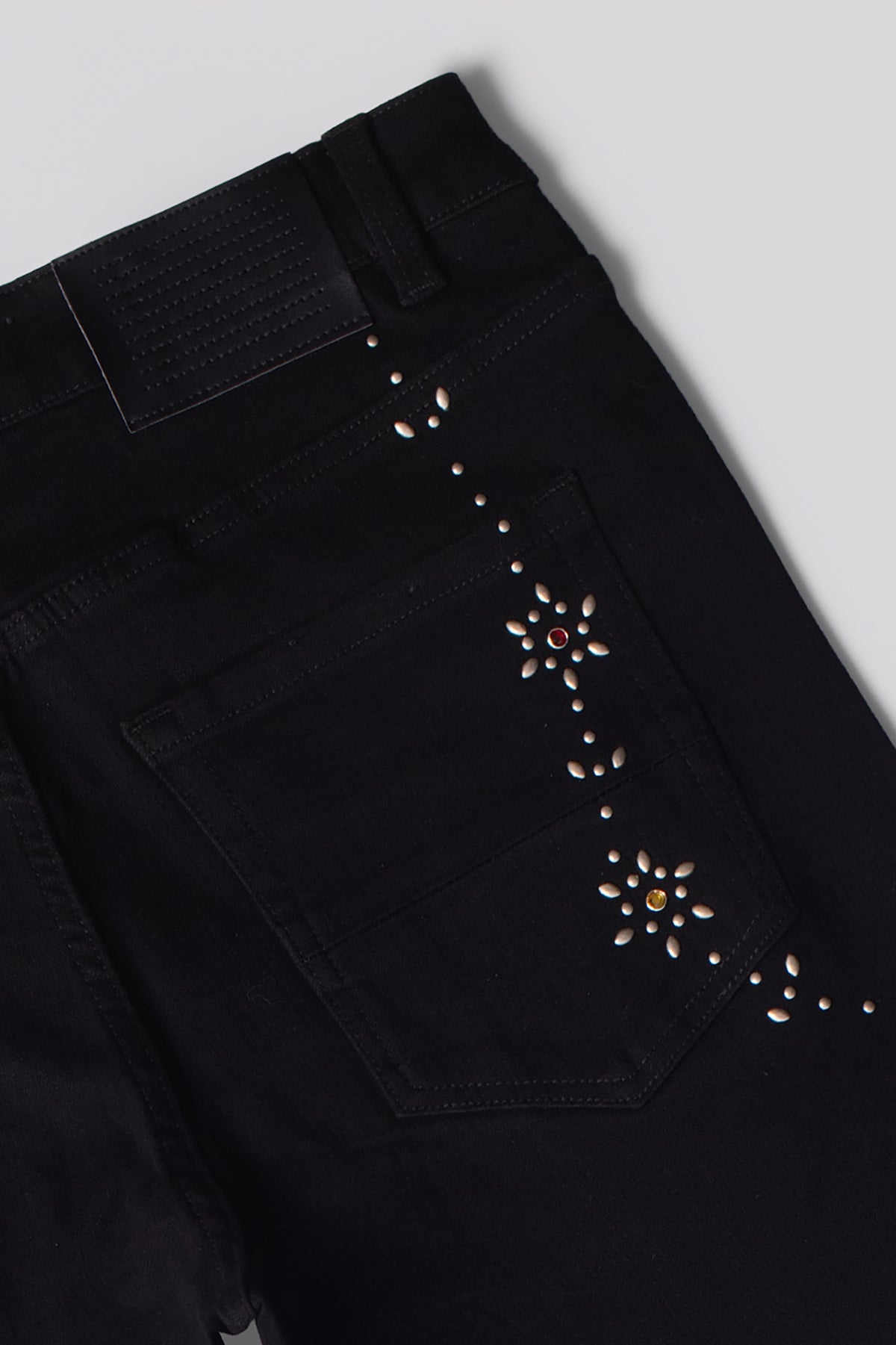 Vanta Stud Jean