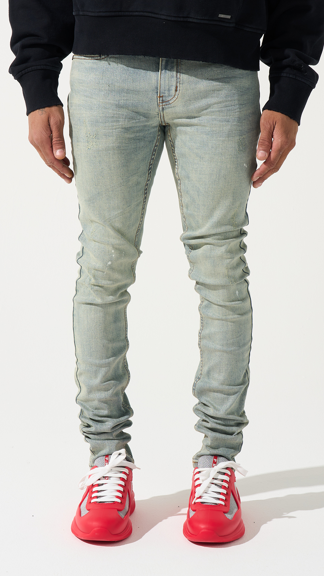 AURA Jeans
