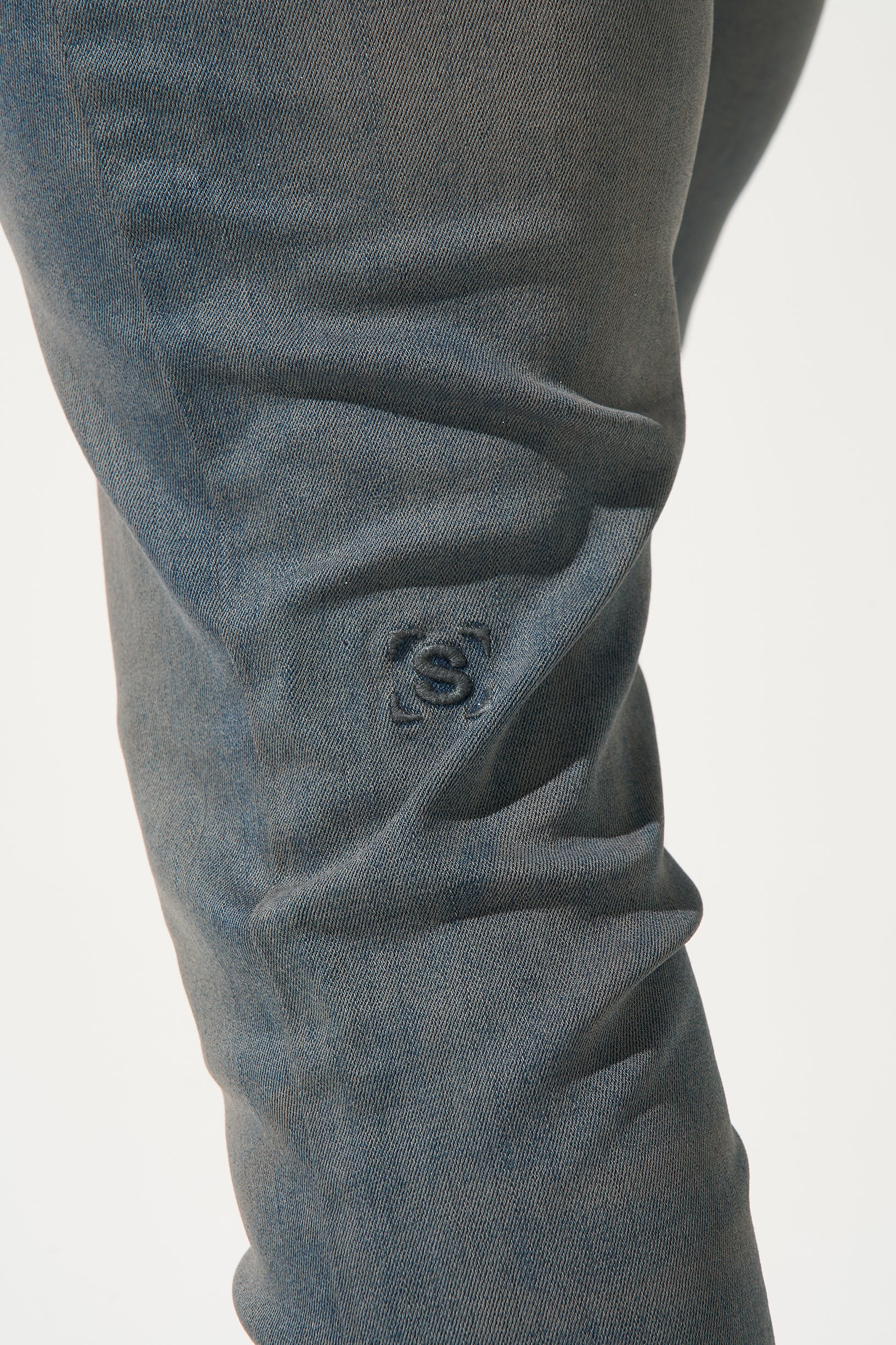 ABYSS Jeans