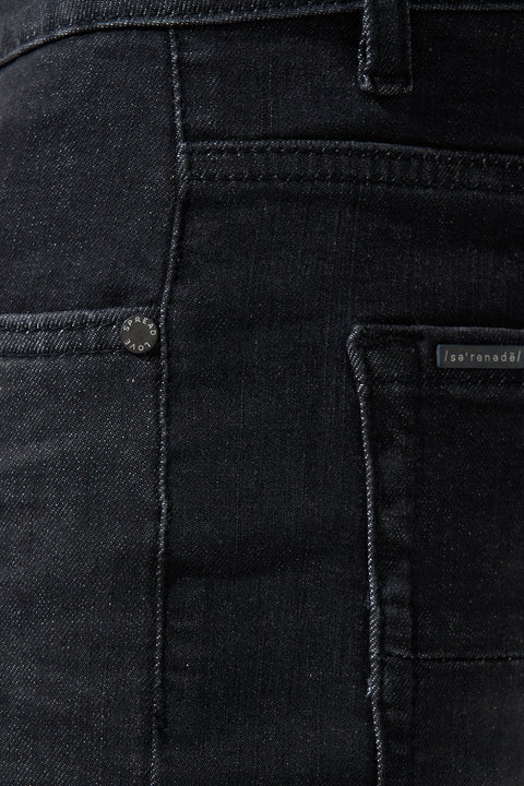 "& WISDOM" Jeans