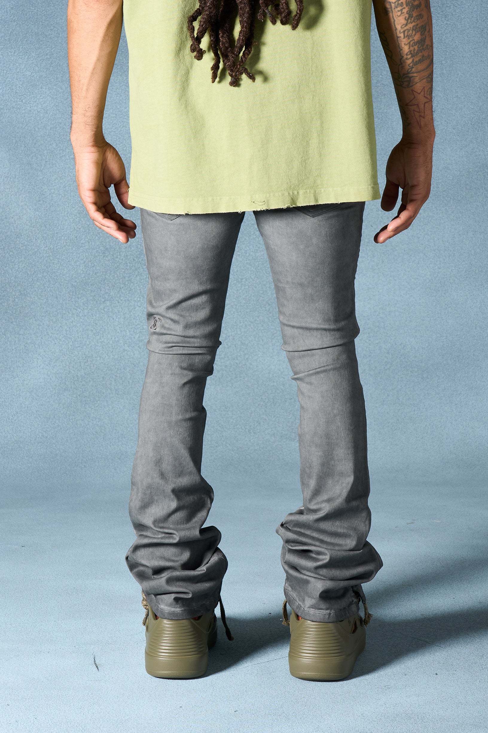 "LEAD" Stacked Jeans