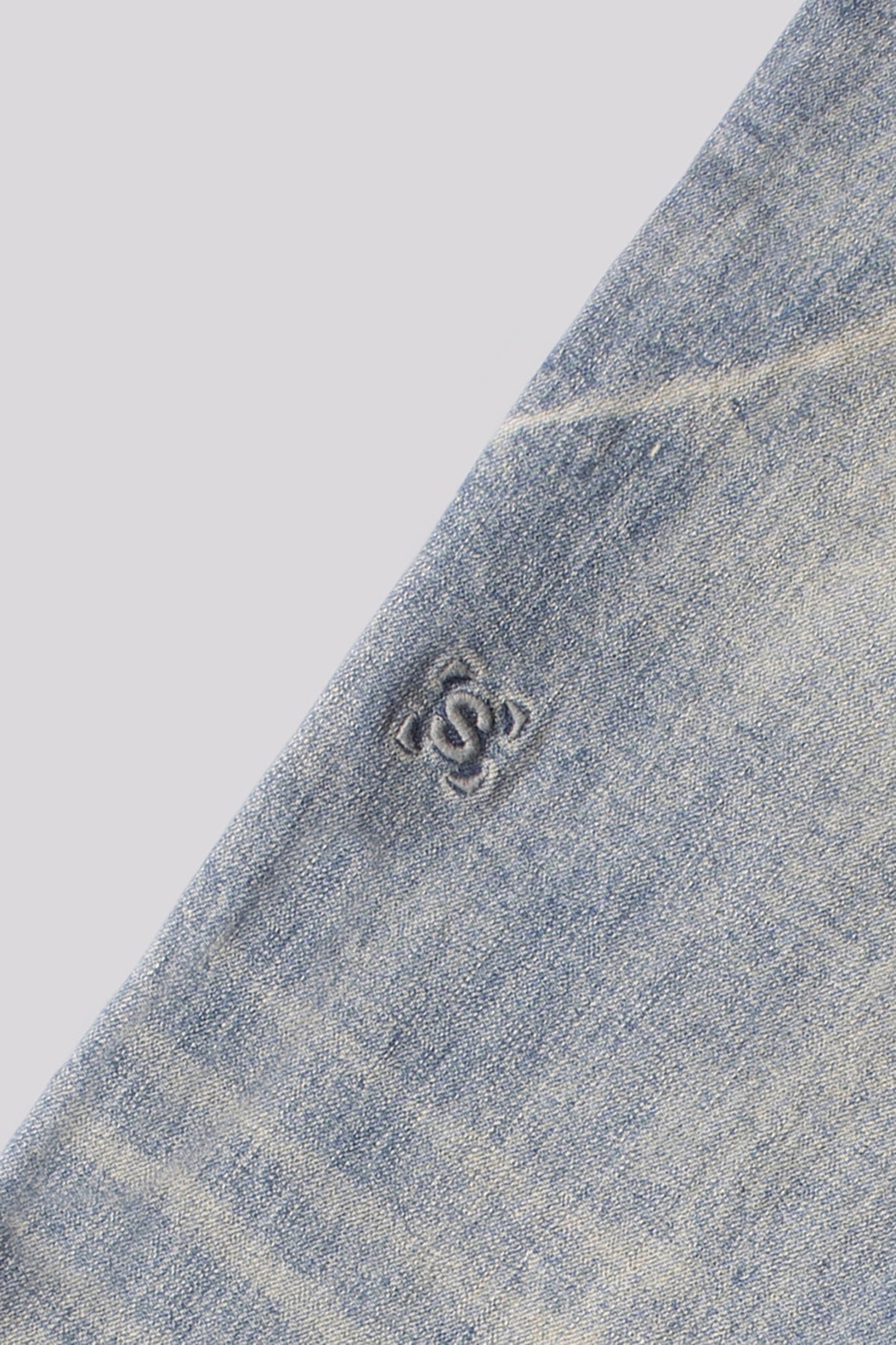 Atlast 2 Jean