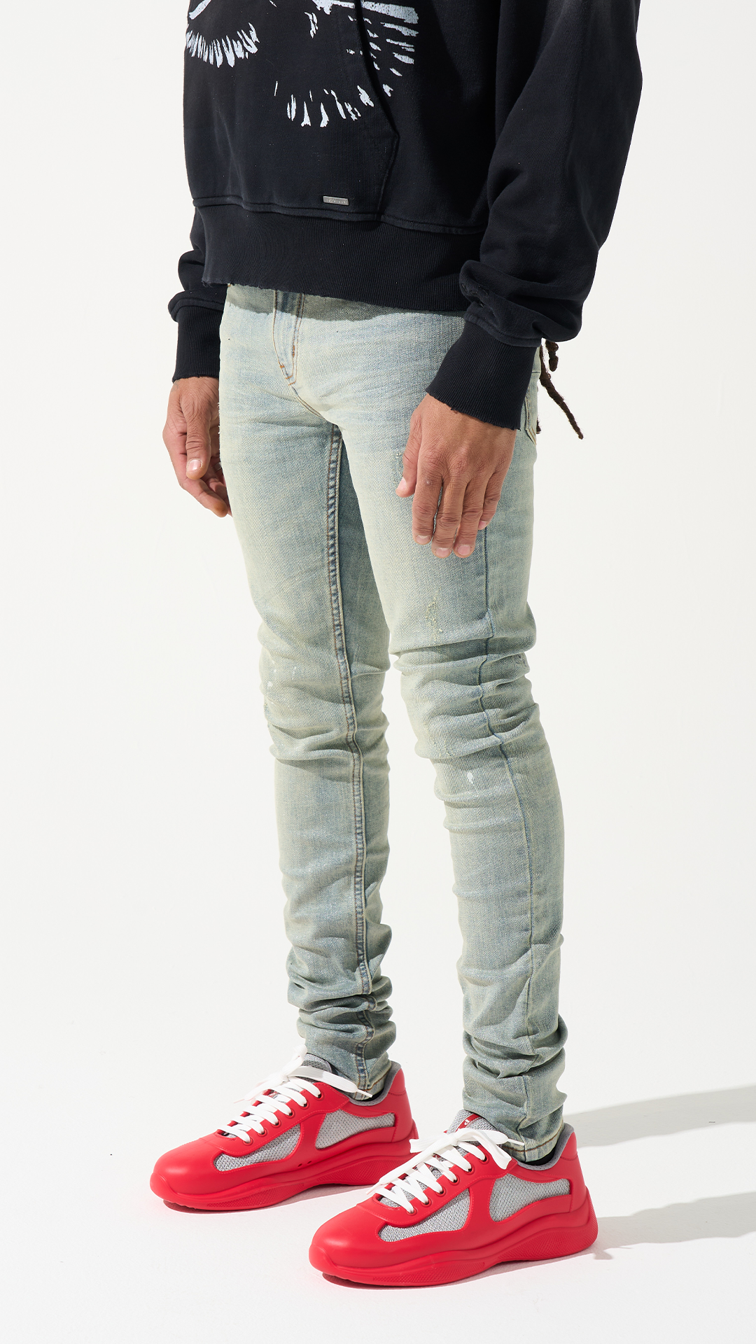 AURA Jeans