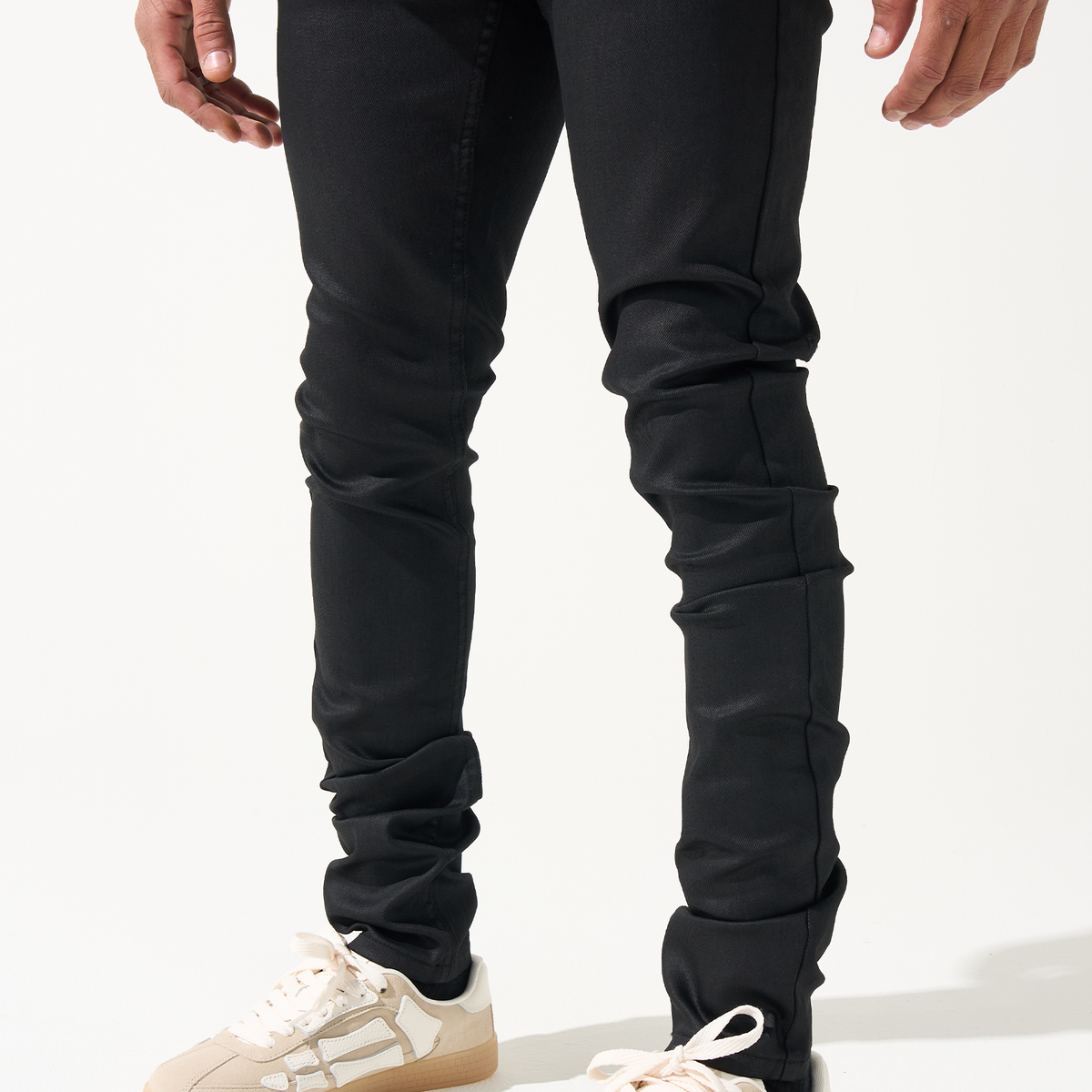 CAV12-BLK-28_F_00513.png?crop=