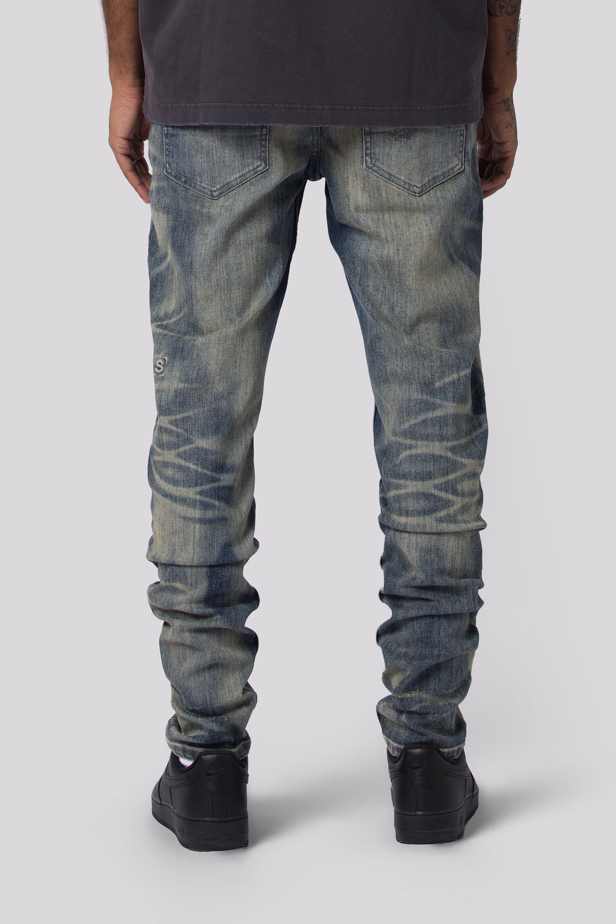 Dusk Jean