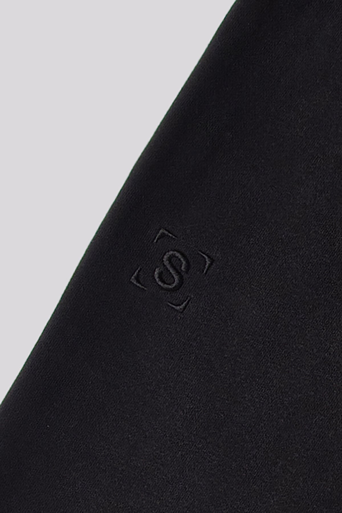 ESSENTIAL Black Sweatpant