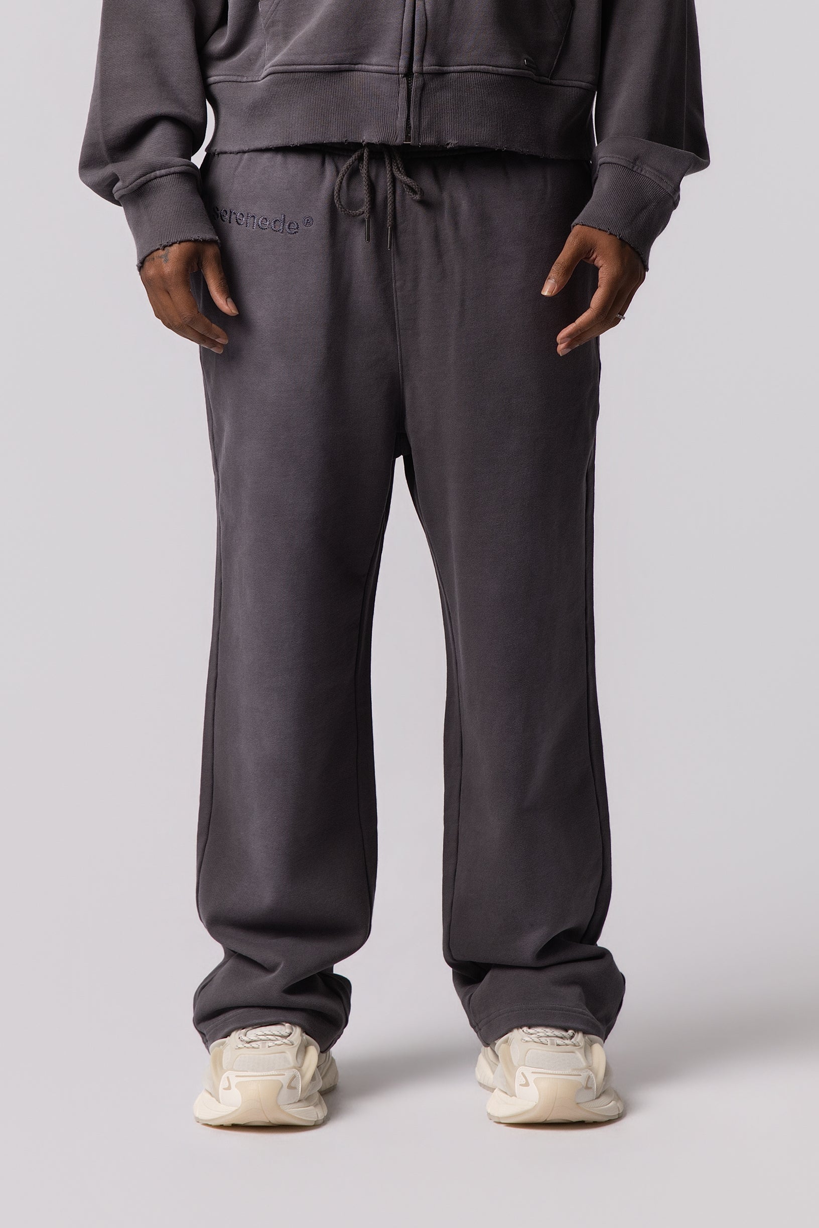 ESSENTIAL Grey Sweatpant