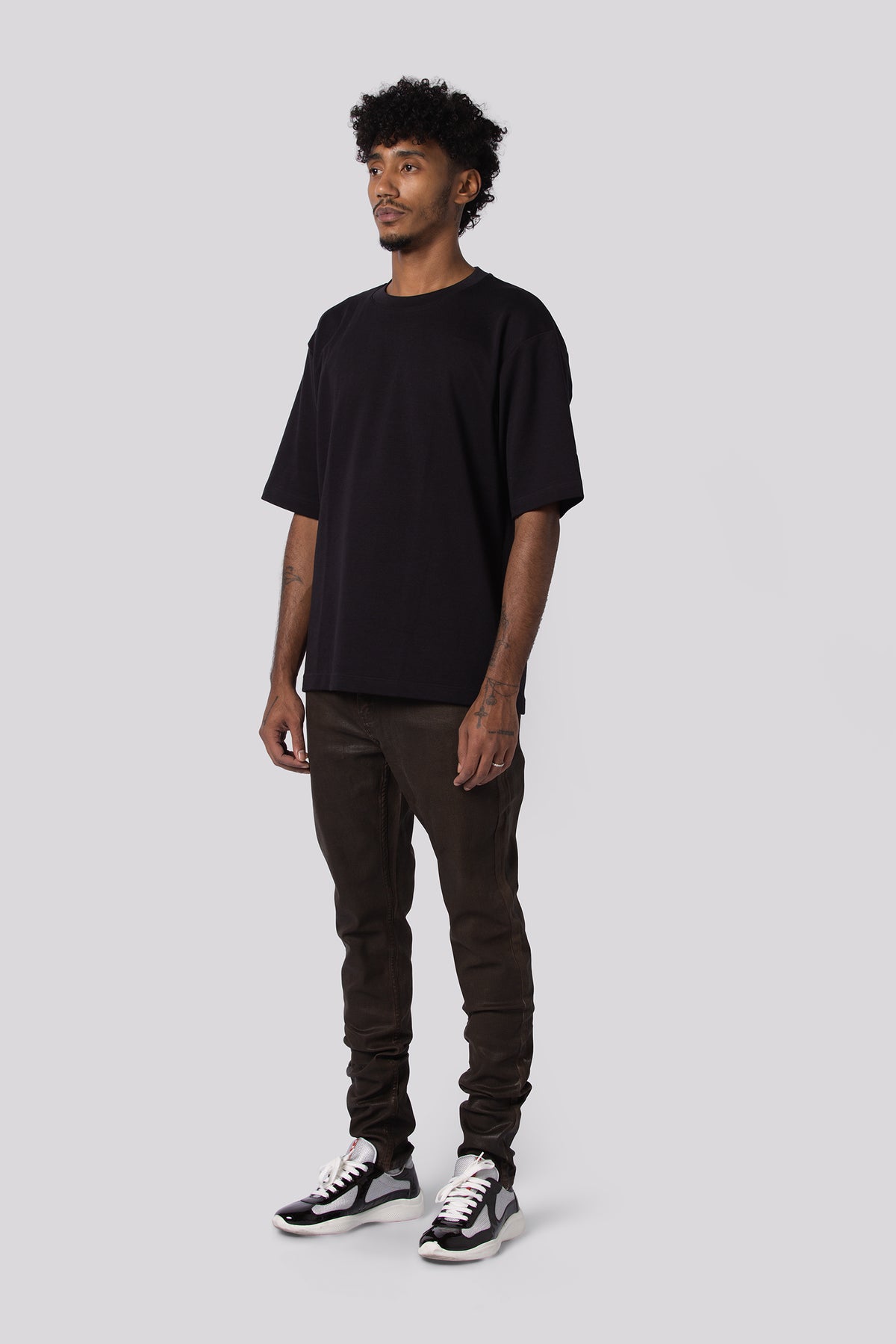 Onyx Brown Jean