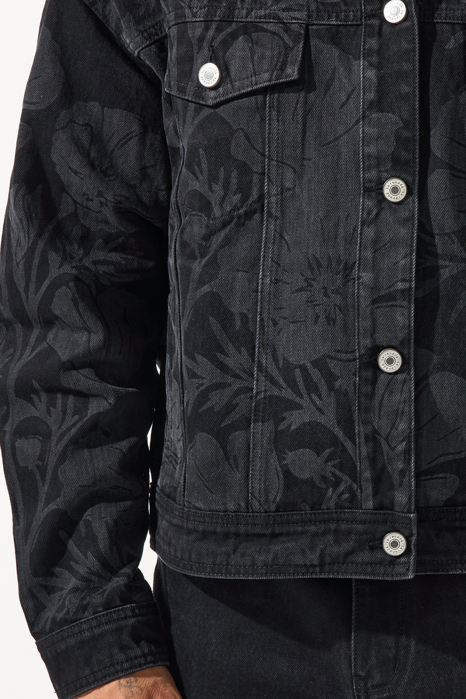 SOUVENIR Denim Jacket - Embroidered Black Denim Jacket | SERENEDE®