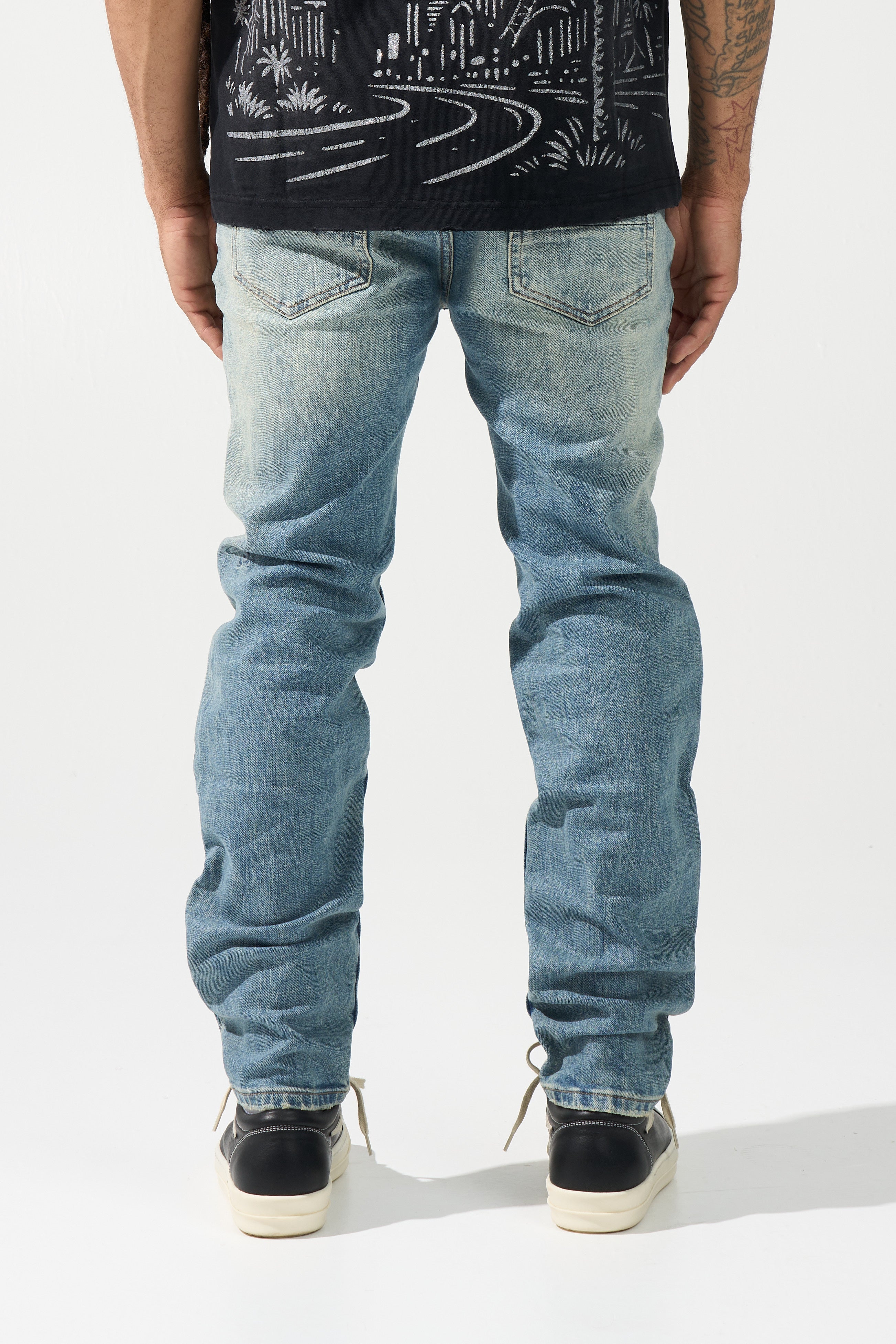 VIENNA Slim Jeans — Medium Blue Indigo Wash | SERENEDE®