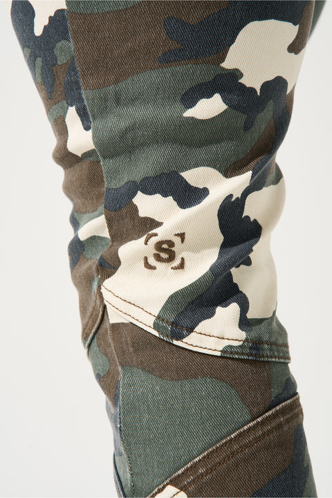 SYNC Jeans