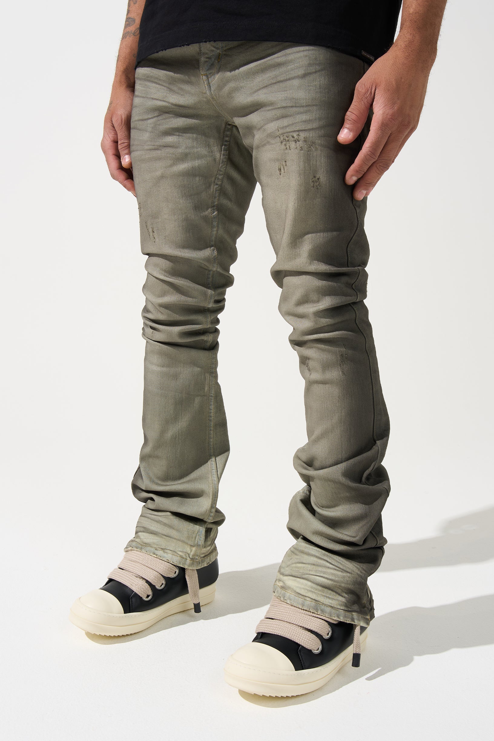 ZINC Stacked Jeans